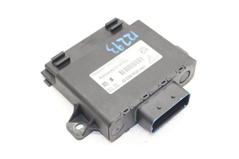 13-16 Porsche Boxster 2.7L Voltage Converter Control Module 7PP959663D