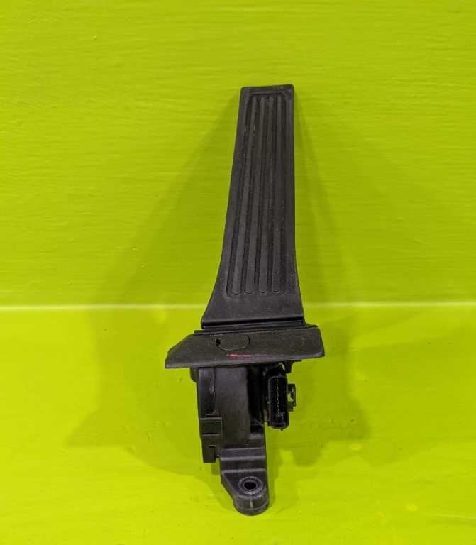10 11 12 13 TUCSON GAS ACCELERATOR PEDAL OEM 3846-8