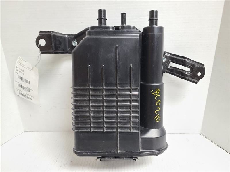 2022 TUNDRA Fuel Vapor Canister 561162