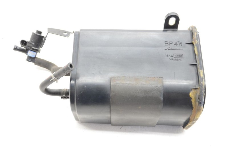 99-00 Mazda Mx-5 Miata Fuel Vapor Evaporation Canister BP4W-13-970