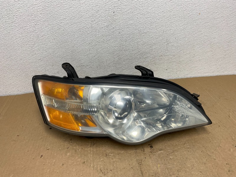 2006 to 2007 Subaru Legacy Right Passenger RH Side Headlight AC6008 DW