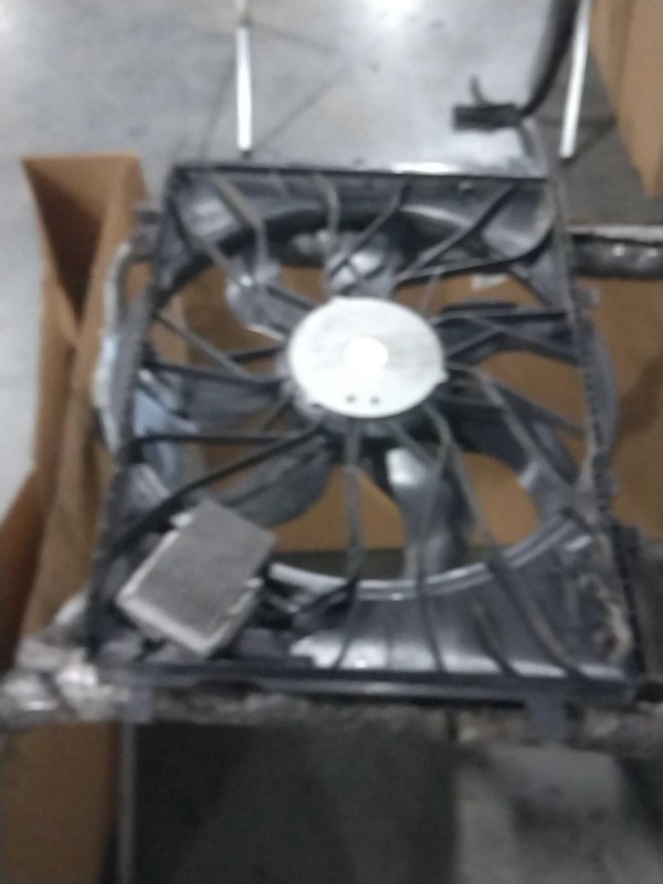 2013 Mercedes-Benz S-Class Engine Cooling Fan Motor OEM 2129061002 122K Miles
