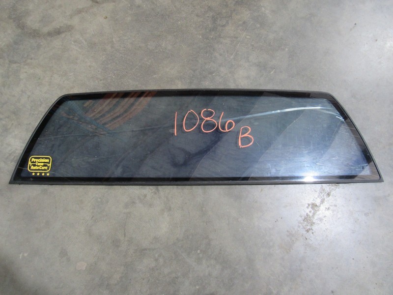 00-04 CHEVROLET S10 PICKUP REAR BACK GLASS FIXED WINDOW W/O PRIVACY TINT