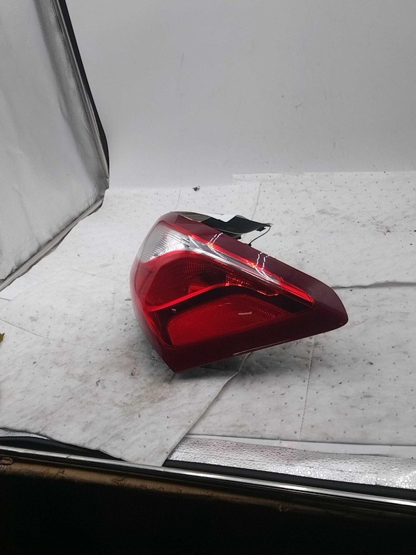 2020 Chevrolet Equinox Right Tail Light Assembly OEM 710848 4DR SUV 50K Mile