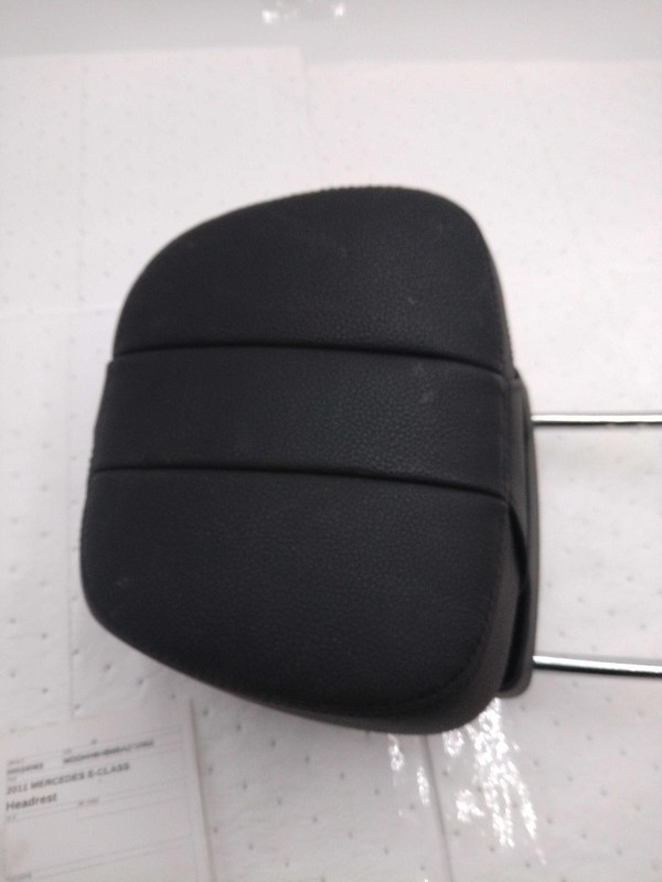 2011 MERCEDES E-CLASS Black Headrest OEM Part #3521881, 132K Mileage