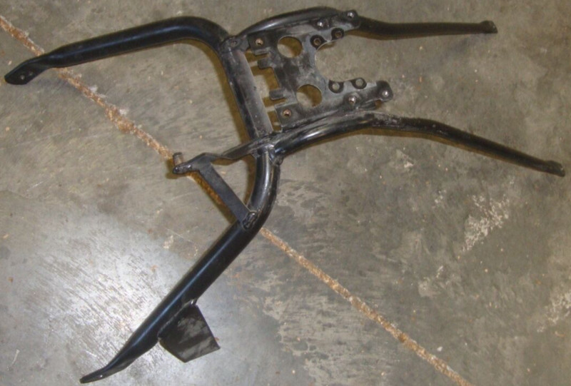 2002 BMW K1200 LT K1200LT K 1200 Fuel Gas Tank Stay Mount Bracket Brace Shelf 02