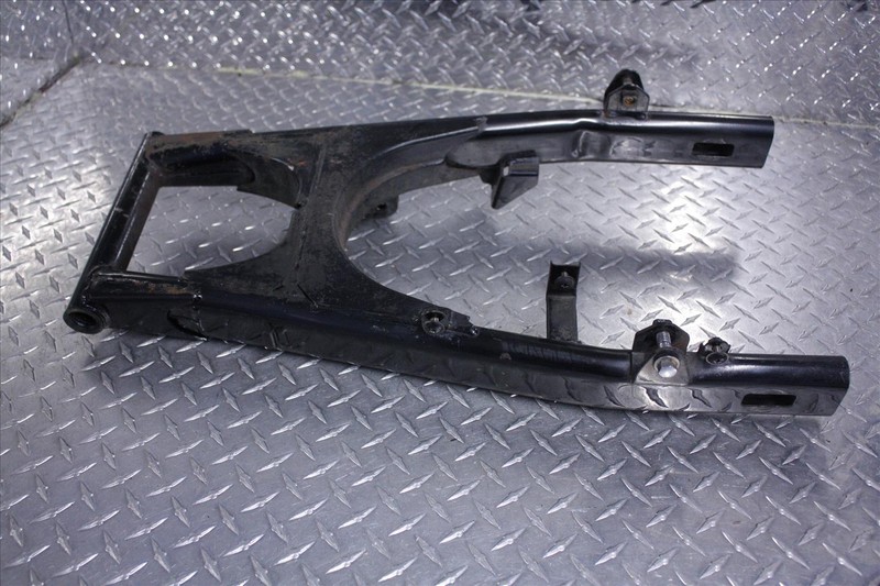 2000 KAWASAKI EN 500 C VULCAN SWING ARM OEM EN500 00