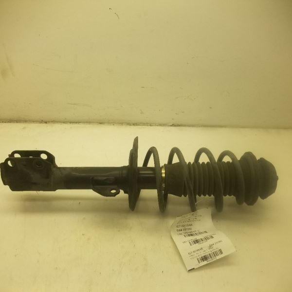06-08 TOYOTA YARIS 1.5L FWD AT HATCHBACK PASSENGER SIDE FRONT STRUT ASSEMBLY