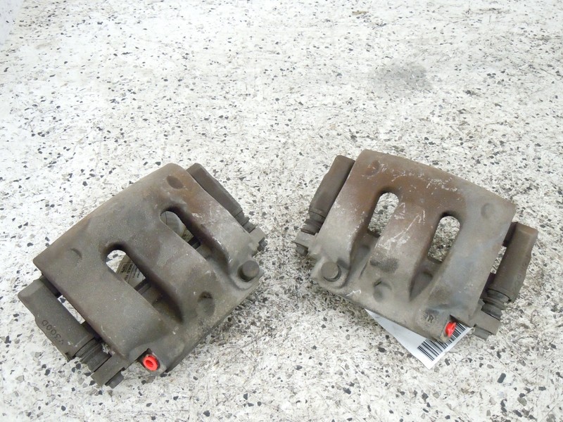 2011-2014 Ford Mustang Front Brake Caliper Pair Left Right OEM W/O Performance