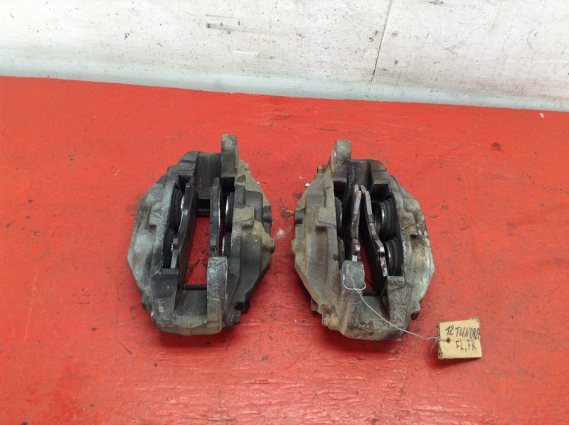 07-21 TOYOTA TUNDRA 5.7L 4WD FRONT LEFT / RIGHT BRAKE CALIPER SET OEM