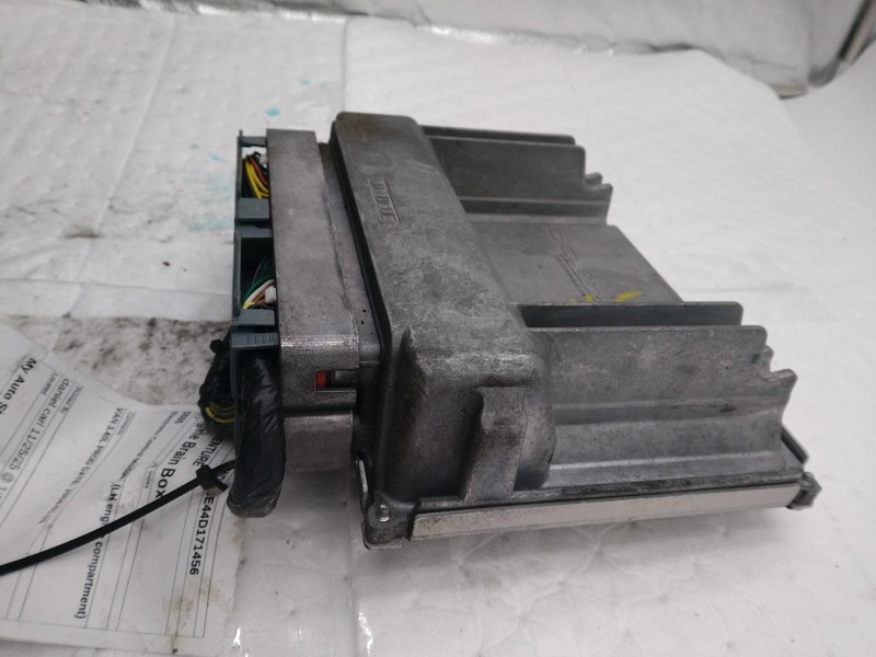 2004 Chevrolet Venture ECM Engine Control Module OEM 12583827 88k Miles