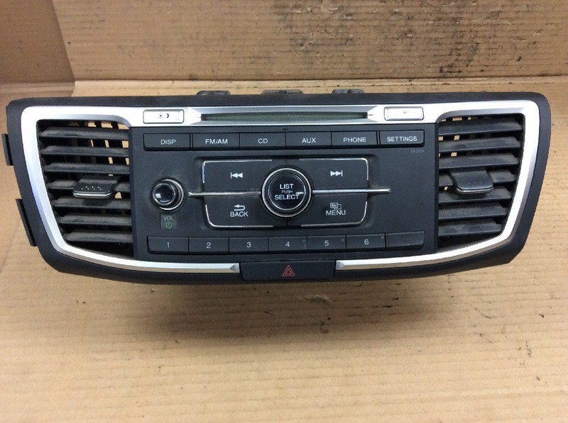 14 Honda Accord LX Am/Fm Tuner Radio CD Player Used OEM