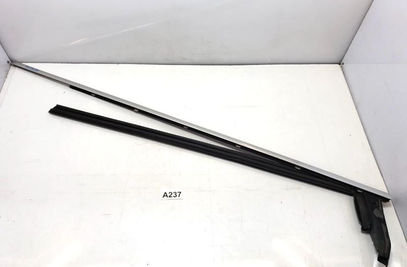 ✅ 07-14 OEM Mercedes W216 CL550 Front Left Driver Door Window Trim Molding Seal