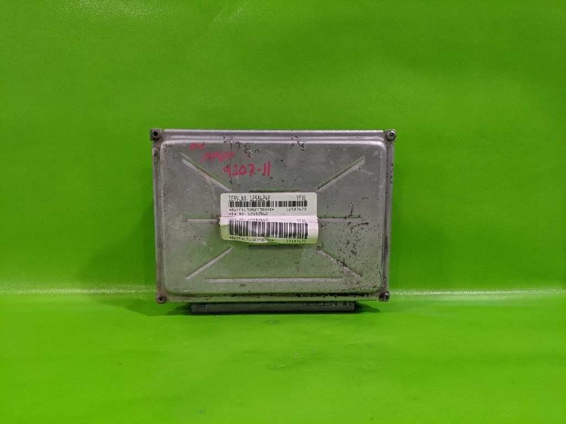04 YUKON ECM ENGINE CONTROL MODULE OEM 4207-11