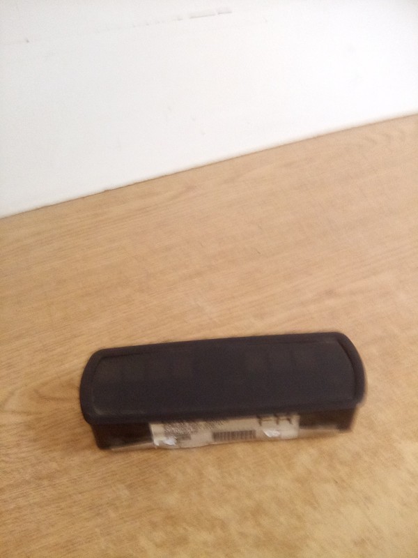 Peterbilt Pollak Q27-6007 Warning Light Bar