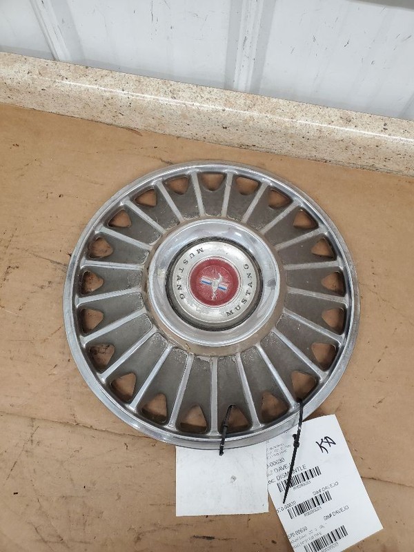 Wheel Cover HubCap 14" Wheel 21-rib Type Fits 67 MUSTANG 289283