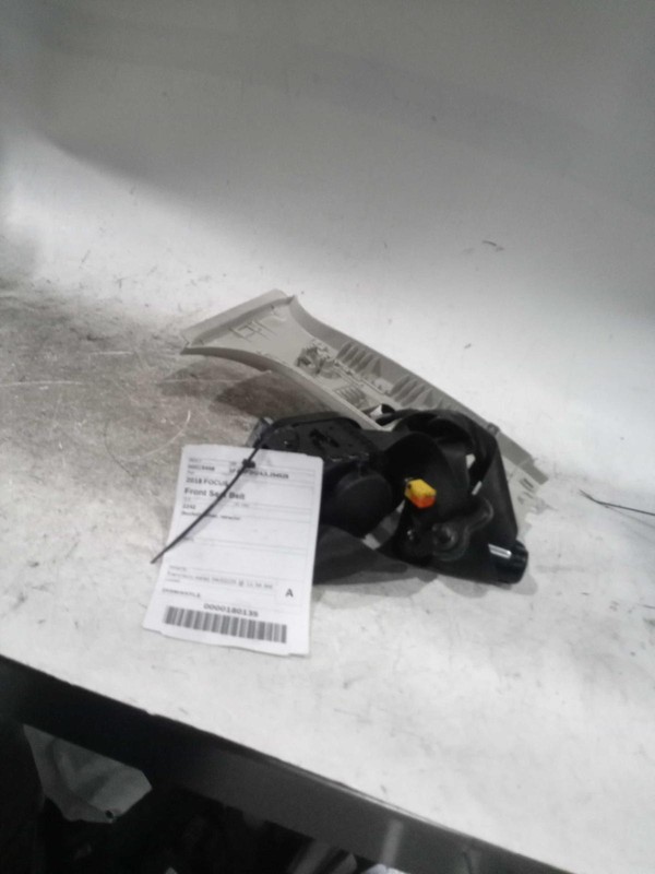 2018 Ford Focus Grey OEM Seat Belt DM5Z54611B09DC 154K Miles