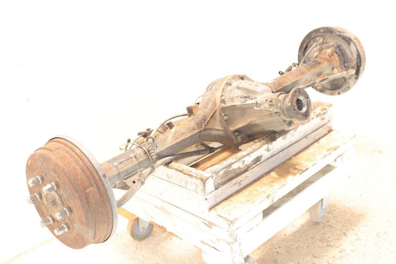 96-97 Nissan Pickup D21 2WD 4 Cylinder Rear Axle Assembly