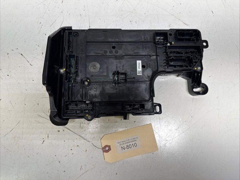2017-2023 TESLA MODEL 3 BCM BODY CONTROL MODULE OEM 8010 B93