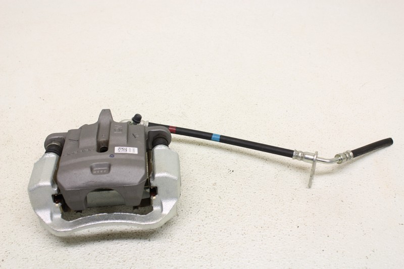 Subaru WRX Rear Right Brake Caliper W/ Carrier Only 592 Miles Oem 2022-2023