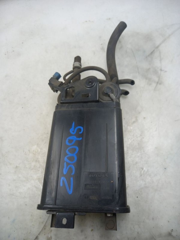 04 TOYOTA RAV 4 2.4L CHARCOAL CANISTER