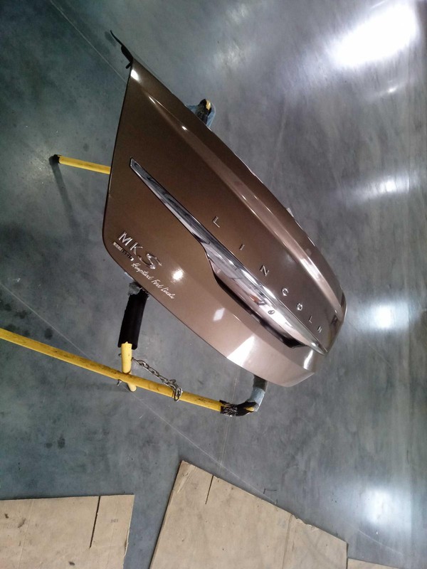 2015 Lincoln MKS Deck Lid Trunk Lid Brown OEM 141K Miles EA5Z19G490A