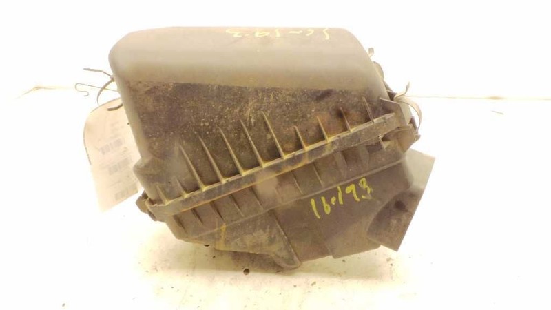 00-01 TOYOTA CAMRY 2.2L V4 AIR CLEAENER BOX