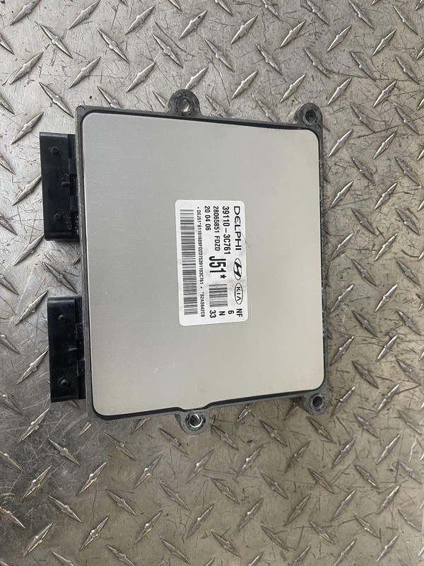 2006 2007 2008 09 HYUNDAI SONATA Engine Computer Control Module OEM 39110-3C761