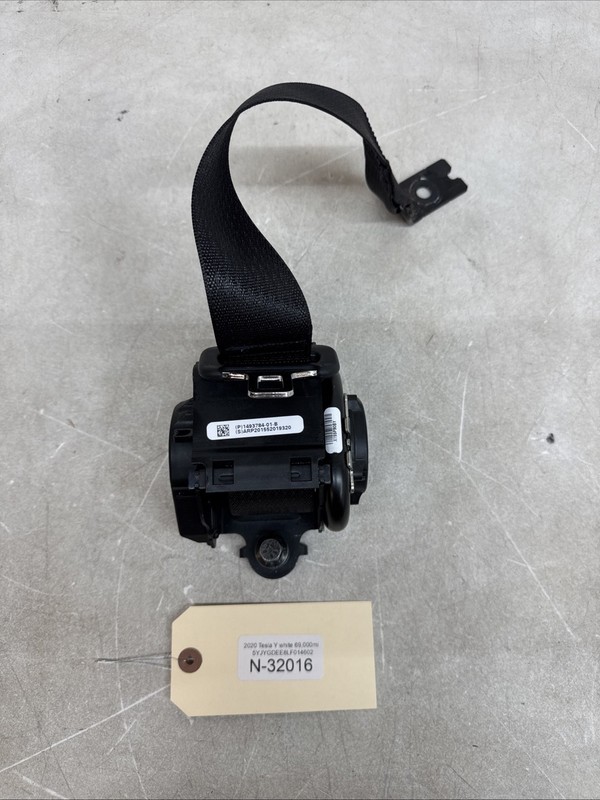 20-22 TESLA MODEL Y REAR LH RH SEAT BELT SEATBELT RETRACTOR OEM 32016 B70