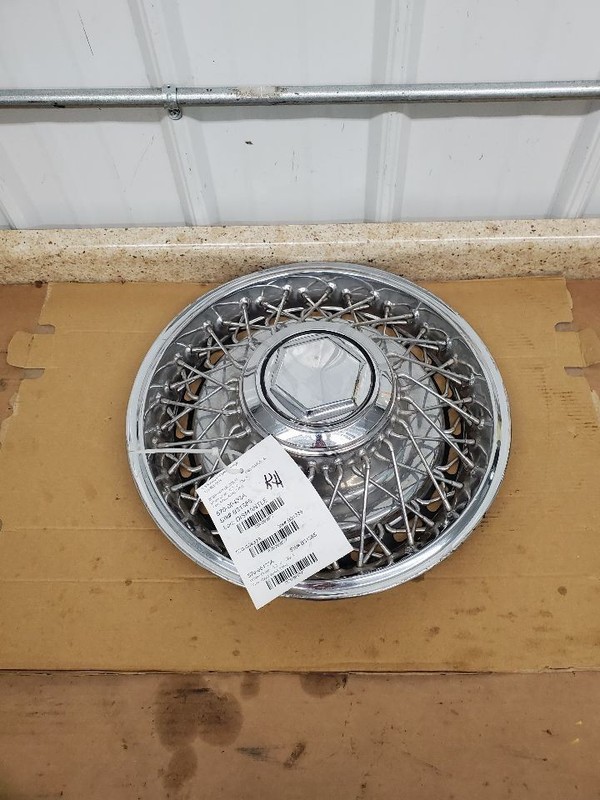 Wheel Cover HubCap Wire Type Fits 79-84 DIPLOMAT 292677