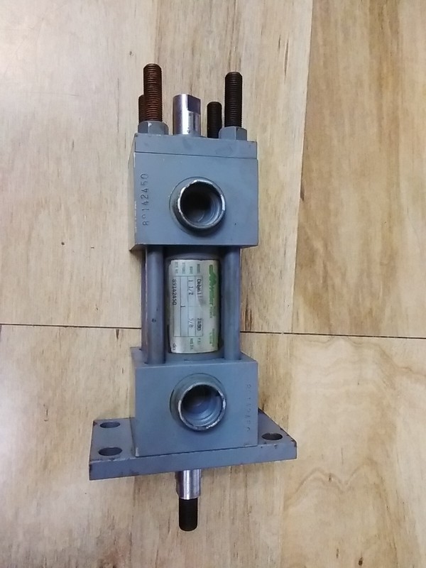 Miller Fluid Power DHW61T4N Bore 1 1/2
