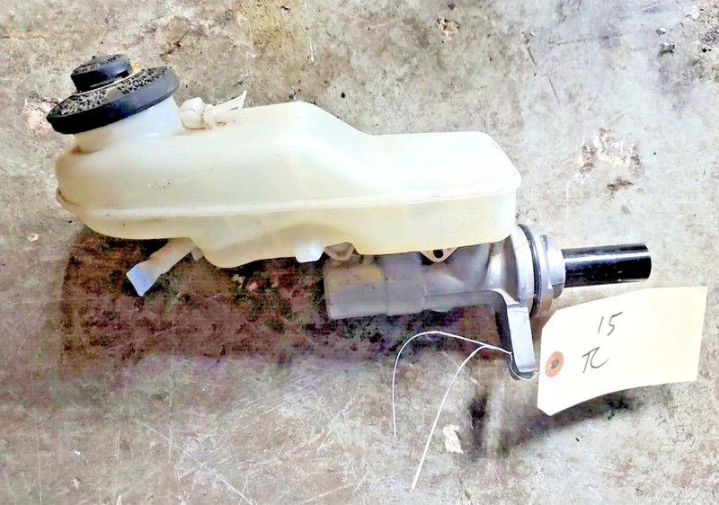 2011-2016 11 12 13 14 15 16 SCION TC BRAKE MASTER CYLINDER 4720121092 OEM