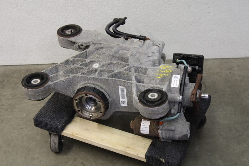 Audi S3 Haldex Rear Differential Diff 76k Miles MK7 VW Golf R Oem 2018-2020