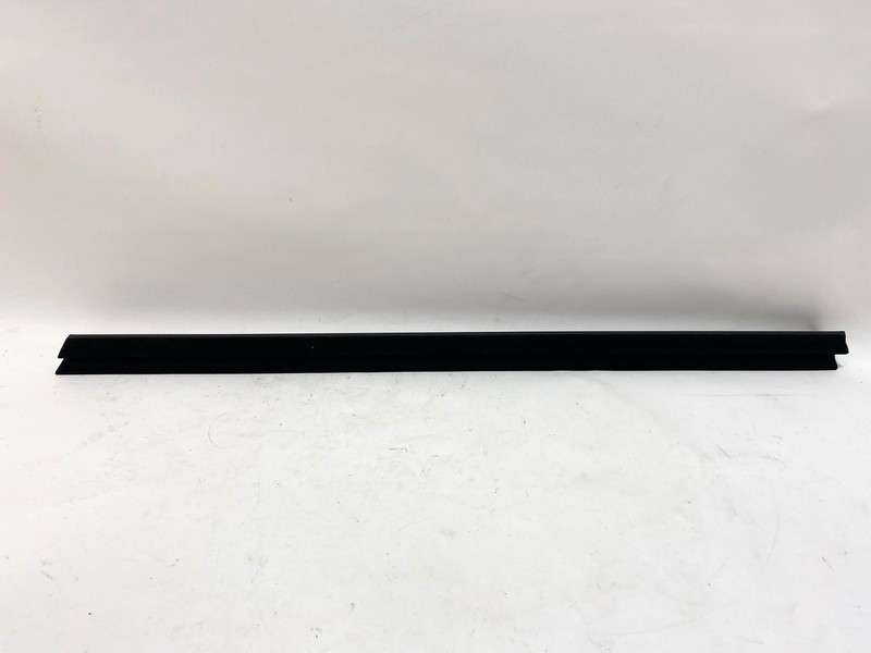14-23 INFINITI Q50 FRONT LEFT LH DRIVER SIDE DOOR OUTER WINDOW BELT MOLDING OEM