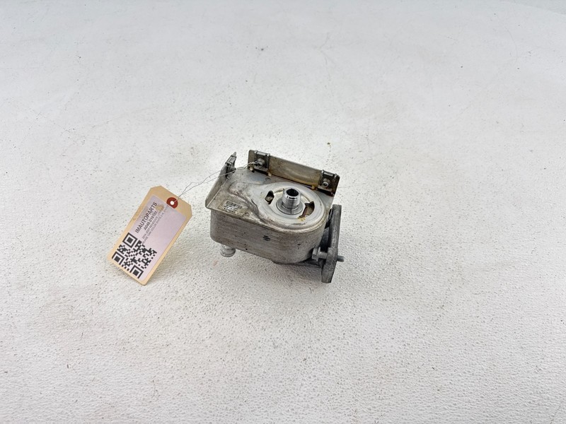 2018 Jeep Renegade Latitude 2.4L Engine Oil Filter Housing OEM holder pump
