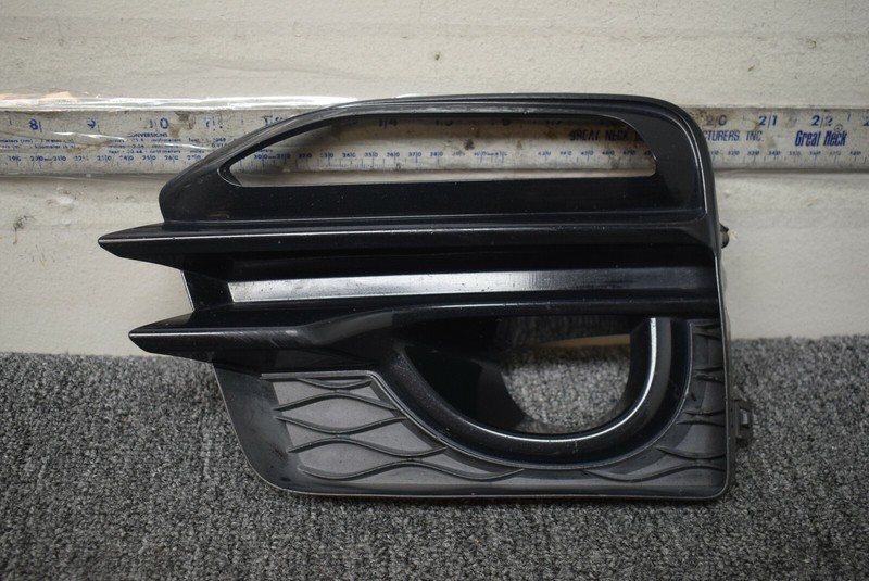 2014-2017 INFINITI Q50 FOG LIGHT TRIM LEFT SIDE FACTORY OEM