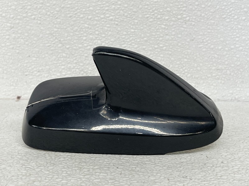 ⭐2018-2024 LINCOLN NAVIGATOR EXTERIOR ROOF RADIO SHARK FIN ANTENNA OEM LOT2626