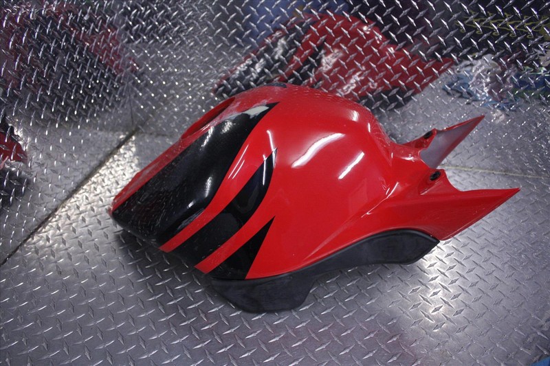 2006 HONDA CBR 1000 RR GAS FUEL TANK COVER COWL OEM CBR1000 * 06