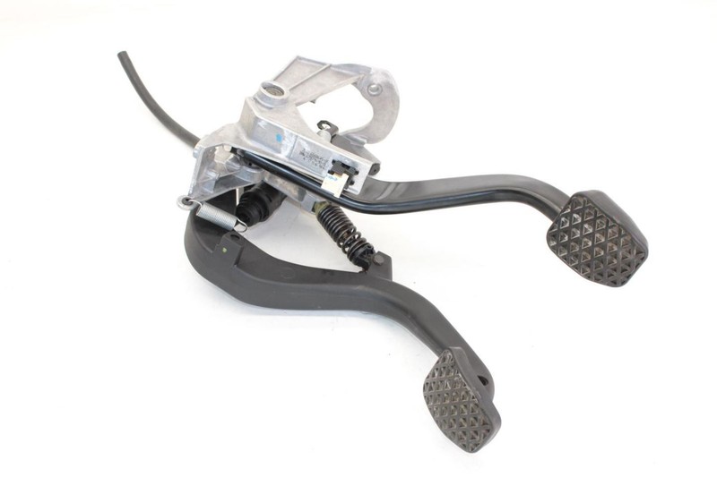 15-17 BMW M3 3.0L Twin Turbo Brake and Clutch Pedal Assembly