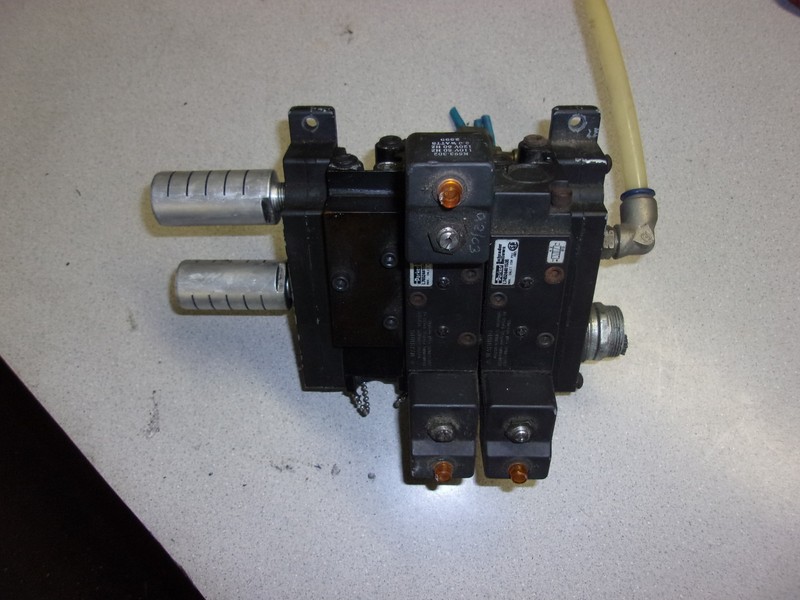 Parker Solenoid K14217 Assembly, with 2 Filters *FREE SHIPPING*