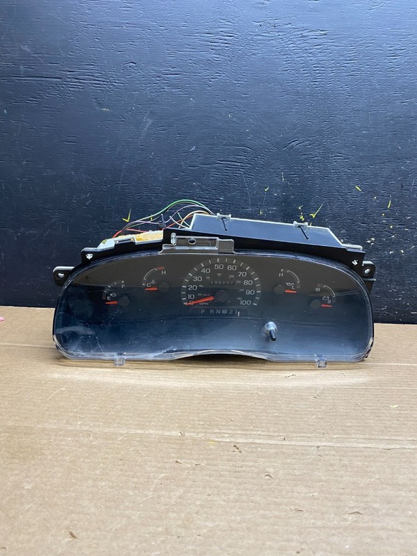 1997 to 2003 Ford E350 VAN Gauge Speedometer Cluster Oem w0269 DG