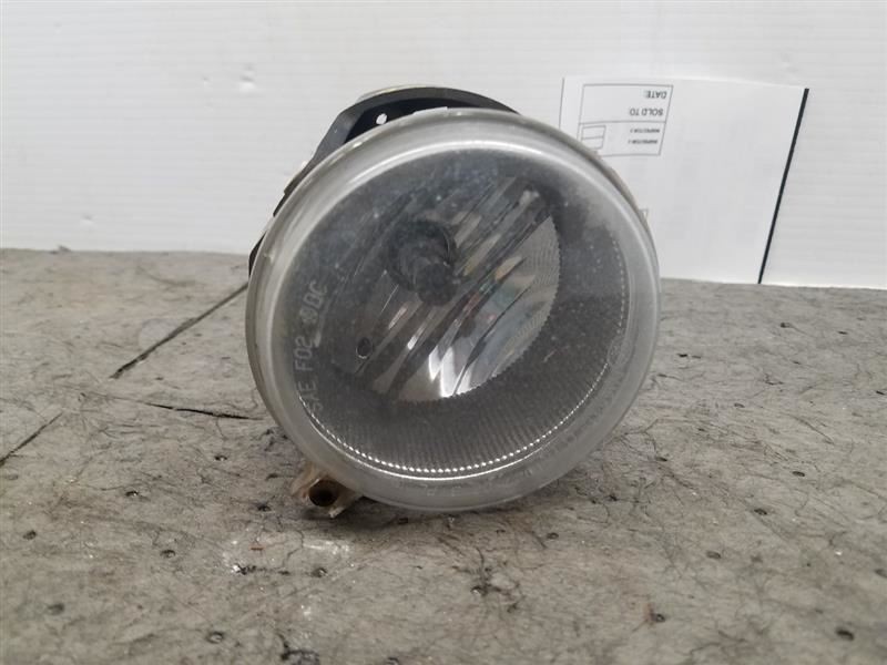 Corner/Park Light Fog-driving Lower Bumper Cover Fits 05-09 CARAVAN 1056158