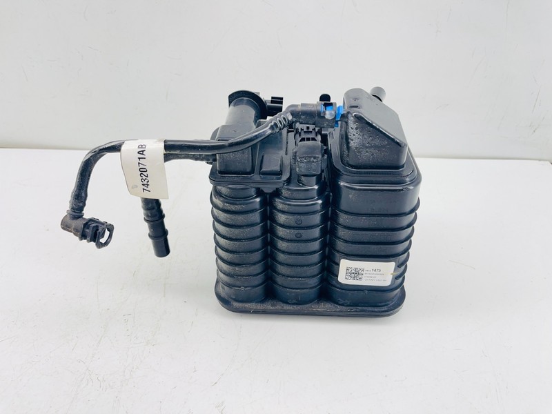 2018-2020 BUICK REGAL 2.0L FUEL EMISSION EVAPORATOR VAPOR CHARCOAL CANISTER OEM