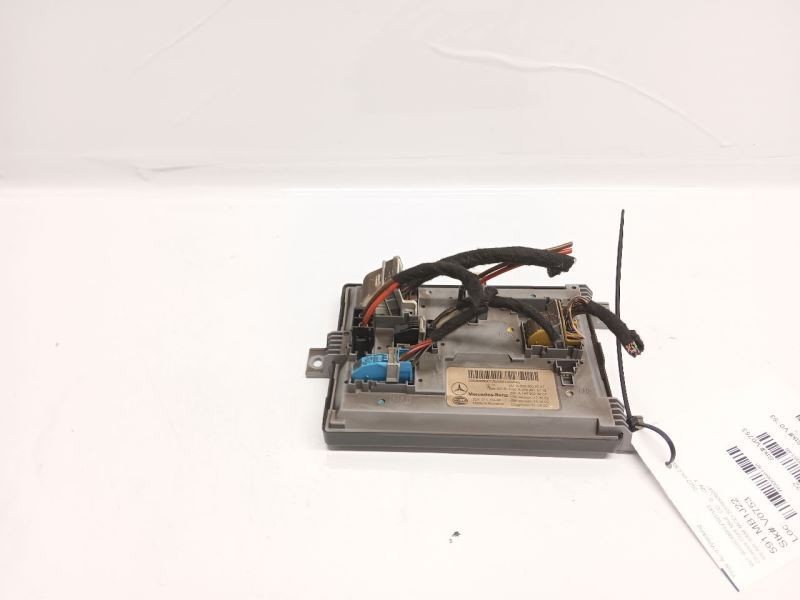 21-22 Mercedes GLC300 Rear SAM Module Signal Activation Control Unit 2059006047