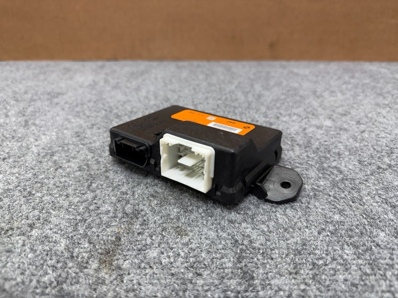 GENESIS G80 2021-2025 OEM TRUNK LID OPEN CLOSE MOTOR CONTROL MODULE UNIT ASSY