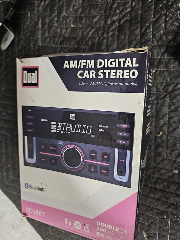 Dual Multimedia Player Radio Stereo XD28BT