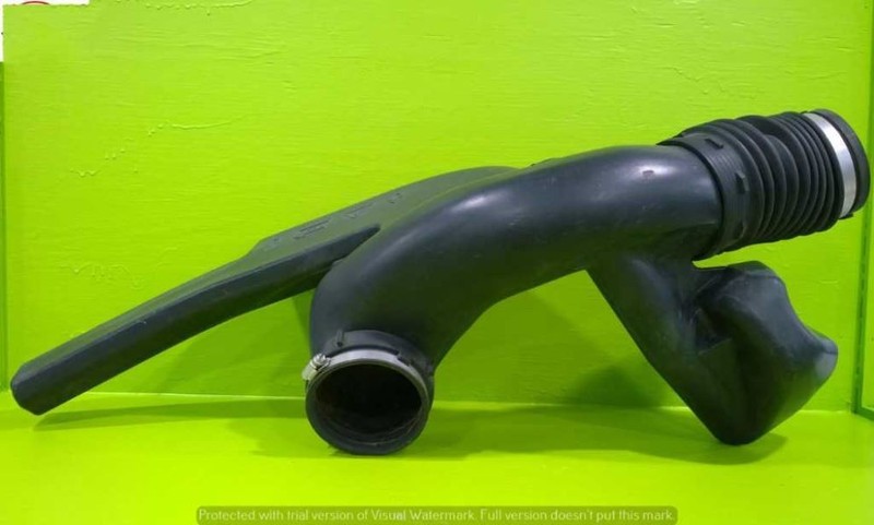 03 04 05 06 CHEVY SUBURBAN 1500 5.3L AT AIR CLEANER INTAKE DUCT TUBE OEM 2362-9