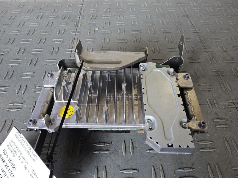 2023-2024 Dodge Hornet Radio Receiver Without Navigation 2.0L