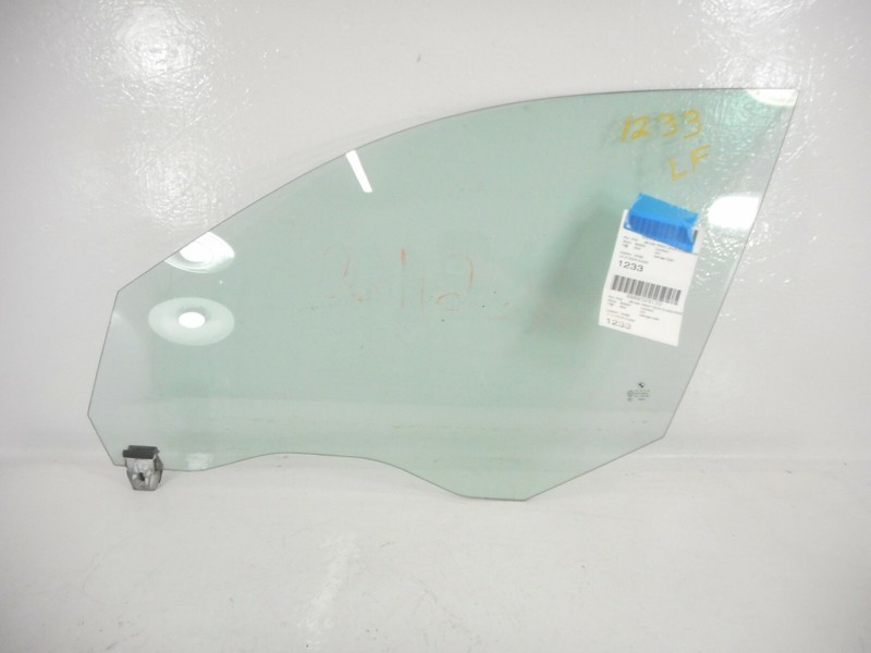 BMW 530i Door Window Glass Front Driver Left W/O Infrared OEM 2004-2007