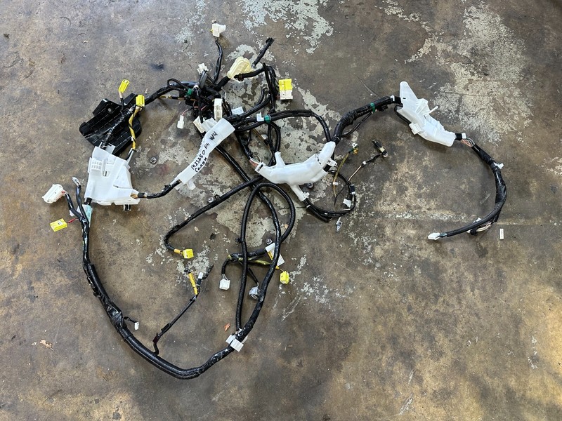 14-15 LEXUS IS250 - FLOOR WIRE WIRING HARNESS OEM 82161-53C83